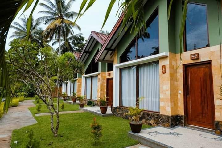Hotel The Hamlet Kuta  Zewnętrze zdjęcie
